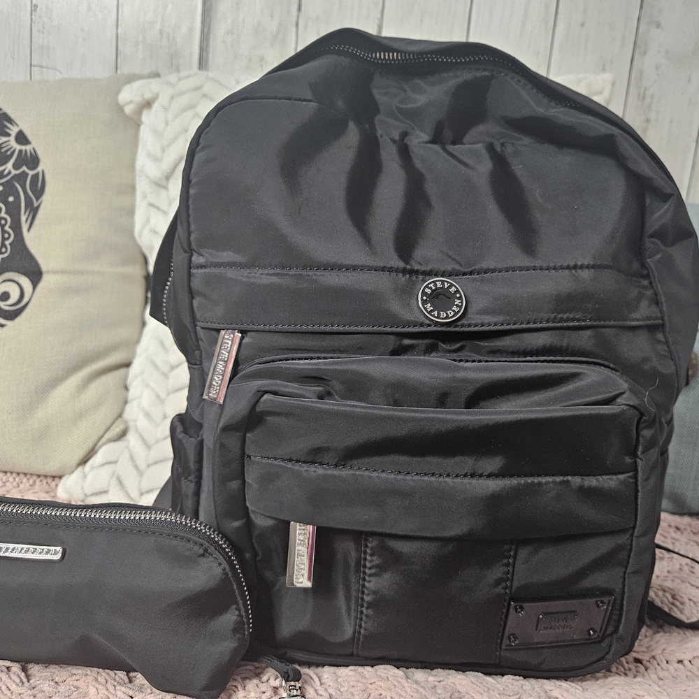Steve Madden Black Backpack with Pouch